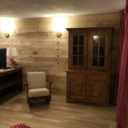 Cret De Perreres Апартаменты Les Pereres